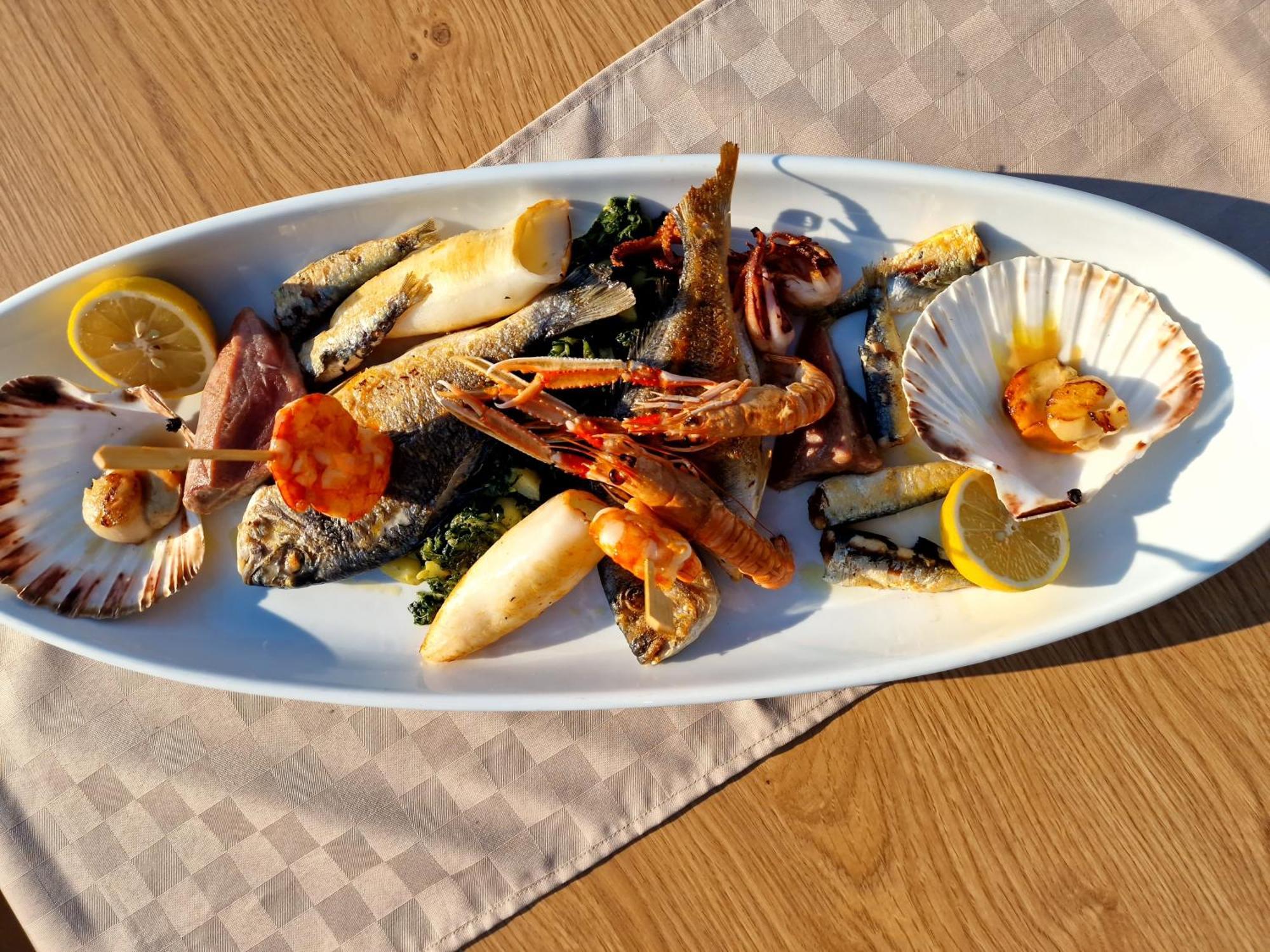 Hotel Marina Фажана Экстерьер фото